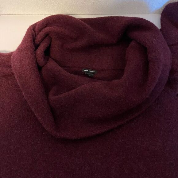 Club Monaco Off The Shoulder Burgundy Wool Blend Sweater Size Large - Picture 8 of 9